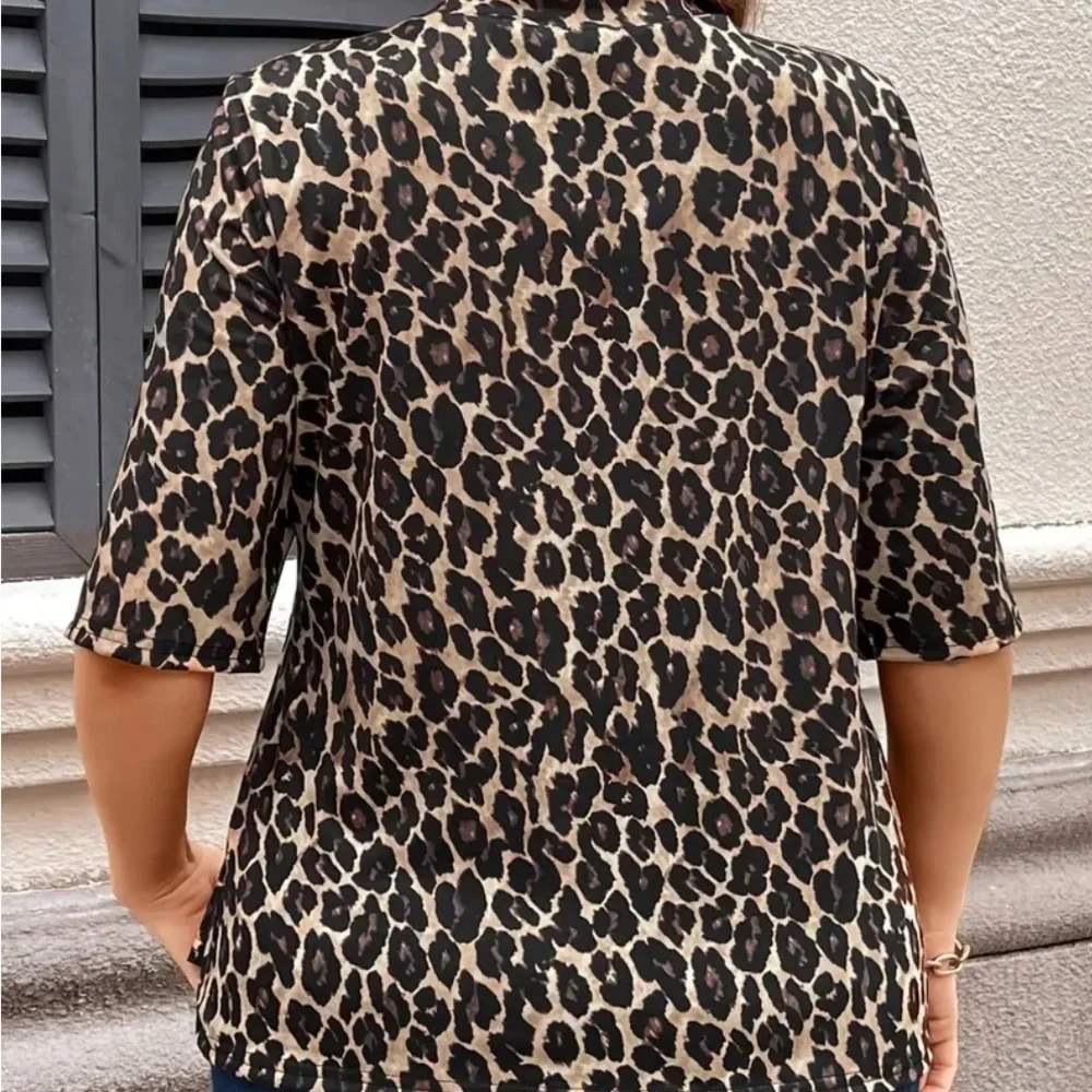 Leopard Print Women's Jacket - Picture 2 of 2